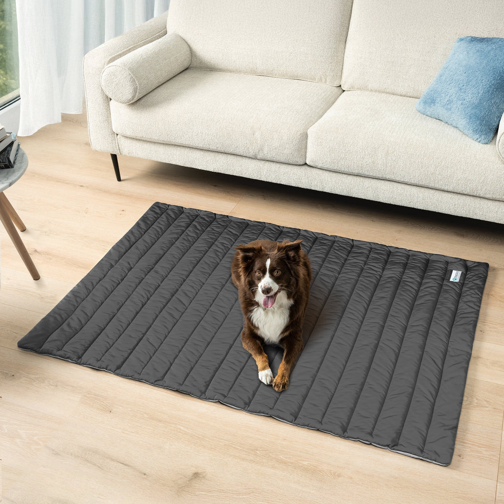 Cooling Mat for Dog, Premium Pet Cooling Blanket for Crate Kennel, Indoor Cat Cool Sleeping Pad, Q-MAX Cold Sofa Couch Cover for Summer (Gray/Light Grey, Small (24X32))
